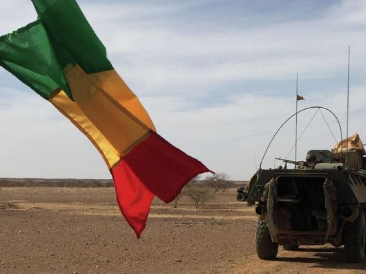 محاكمة رئيس وزراء مالي السابق بسبب منشور على الإنترنت