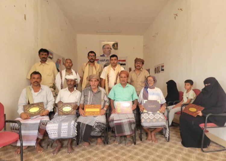 انتقالي نصاب يكرم نخبة من كوادر الرعيل الأول والثورة الجنوبية