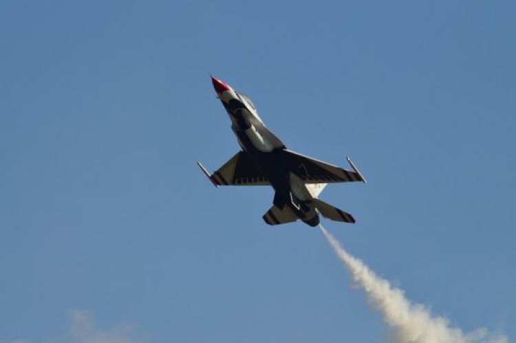 اعتراض طائرة اخترقت الحظر الجوي فوق منتجع ترامب