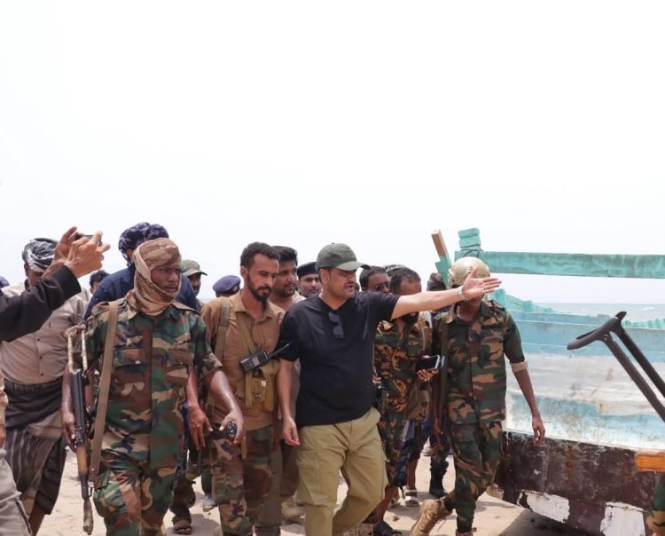 أجهزة الأمن في أبين تسيطر على مواقع يستخدمها المهربون لإيواء مهاجرين غير شرعيين