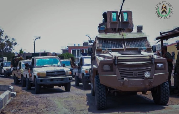 قوات الحزام الأمني تنفذ مهمة مشتركة مع اللجنة الرئاسية في ميناء عدن لضبط أجهزة تجسس وطائرات مسيرة