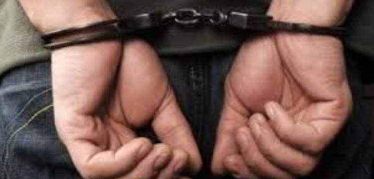 شرطة وادي حضرموت تنفذ حملات أمنية ضد المضاربين بالعملة في السوق السوداء وتضبط 3 أشخاص في مديرية سيئون