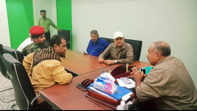 انتقالي أبين يتفقد مستشفى الرازي بمدينة جعار