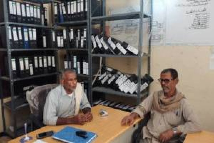 انتقالي خنفر يتفقد مكتب الشؤون الاجتماعية والعمل بالمديرية