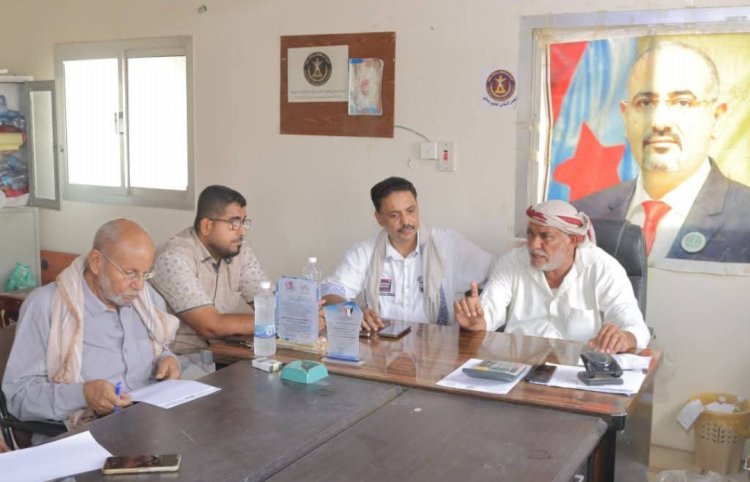 انتقالي غيل باوزير يؤكد دعمه لقضايا المواطنين ويشدد على ضبط الأسعار