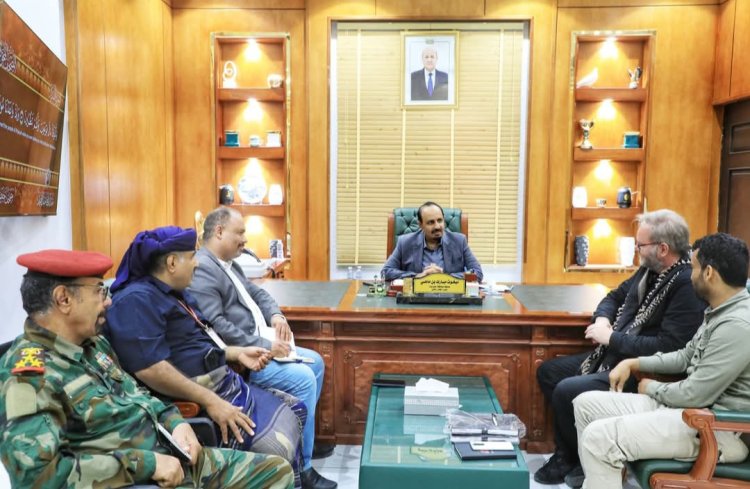 المحافظ بن ماضي يشيد بتدخلات منظمة أطباء بلا حدود في القطاع الصحي بحضرموت