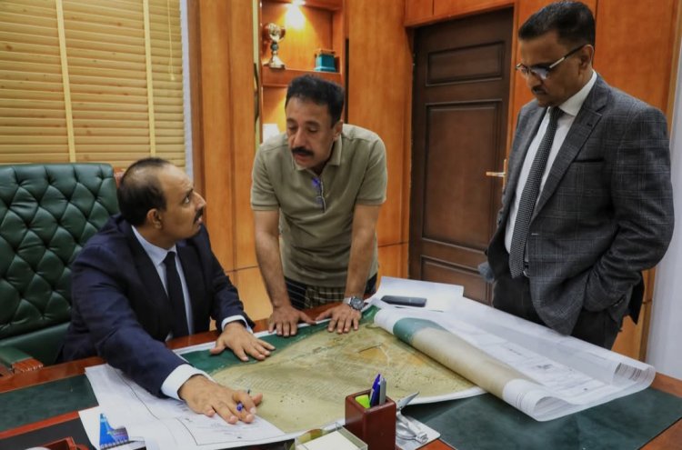 محافظ حضرموت يُعمد مخطط مشروع مدينة عبدالعزيز عبدالمحسن الراشد السكنية الخيرية لذوي الدخل المحدود ومنشآت تنموية بمديرية الشحر