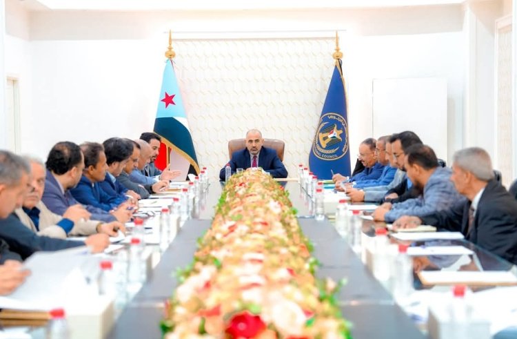 القيادة التنفيذية تقف أمام التحضيرات الجارية لانعقاد عدد من المؤتمرات الدولية والمحلية لتعزيز الاقتصاد