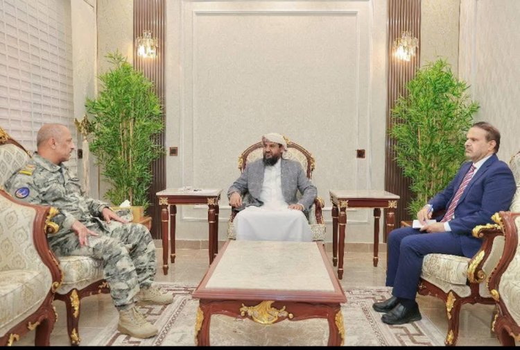 عضو مجلس القيادة "المحرّمي" يؤكد على أهمية رفع جاهزية خفر السواحل لمواجهة التهديدات