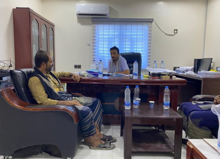 رئيس تنفيذية انتقالي حبان يزور مصنع مياه حبان المعدنية