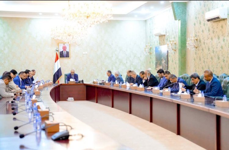 لجنة الإيرادات تشيد بمستوى تفاعل البنوك وشركات الصرافة في تمويل قائمة الاستيراد