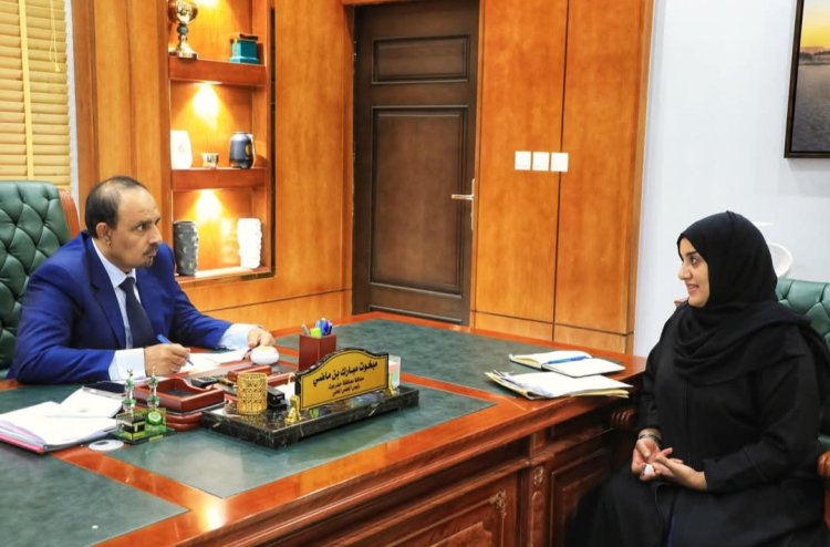 محافظ حضرموت يطلع على نشاط مكتب الثقافة بالمحافظة