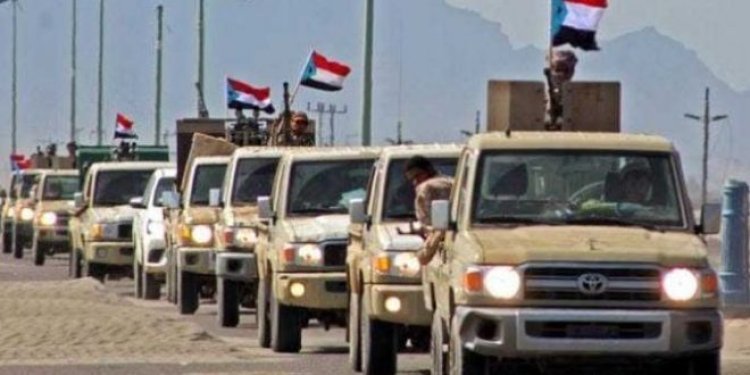 تعزيزات عسكرية من قوات الحزام الأمني تصل لودر لتأمين جبهة ثرة وصد أي تحرك حوثي