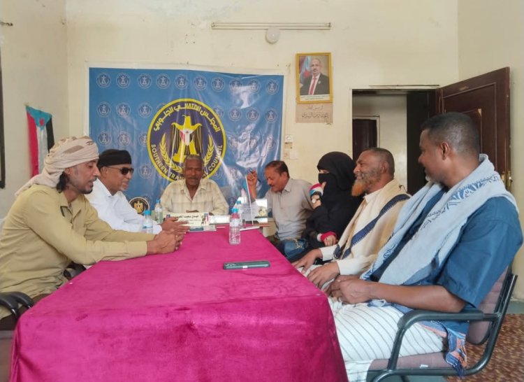 تنفيذية انتقالي المكلا تؤكد دعمها لقضايا المواطنين وتشدد على ضبط الأسعار وحماية المستهلك