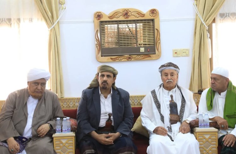 محافظ حضرموت يؤكد دور القبيلة في تعزيز الاستقرار والتنمية