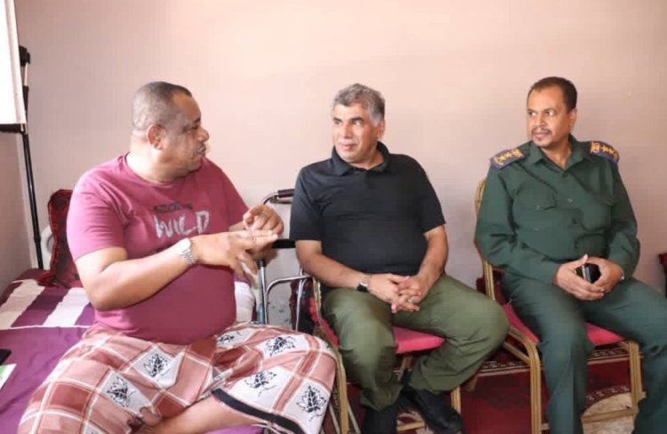 العميد المنهالي يطمئن على صحة مساعده لشؤون البشرية ومدير القيادة والسيطرة بالأمن العام