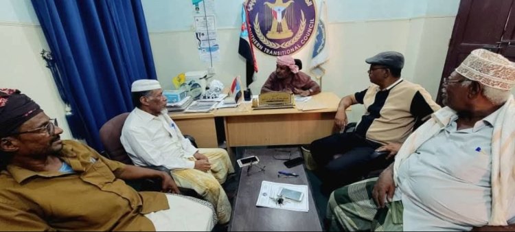 انتقالي تريم يلتقي مدير إدارة الشؤون القانونية وحقوق الإنسان بالهيئة المساعدة لمناقشة مستجدات ملف الشهيد يادين والجرحى