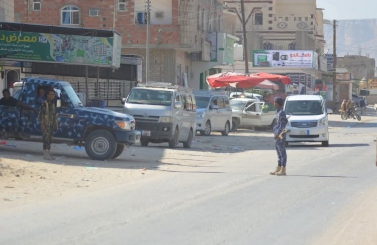 شرطة مديرية حوره وادي العين تضبط متهمين في قضايا سرقات متنوعة