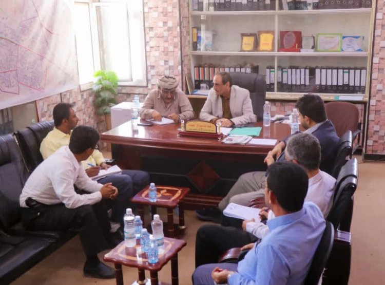 محافظة شبوة تتخذ إجراءات طارئة للحد من مخاطر السيول