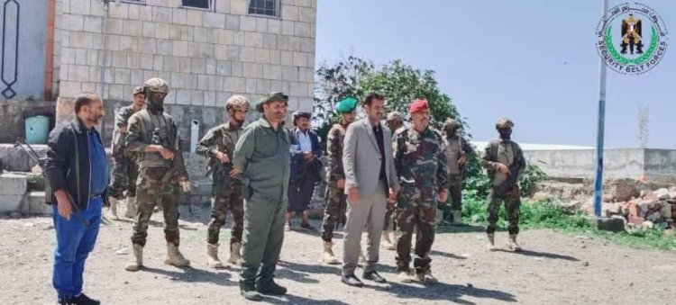 العميد الربيعي يزور حزام يافع ويُشيد بجاهزيته القتالية وإنجازاته الأمنية