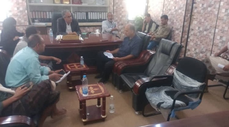 مدير عام عتق يناقش مع الإحصاء تنفيذ المسوح الاقتصادية السنوية للعام الحالي