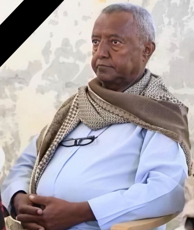 قائد المنطقة العسكرية الثانية يعزي في وفاة مستشاره المناضل "باشادي"