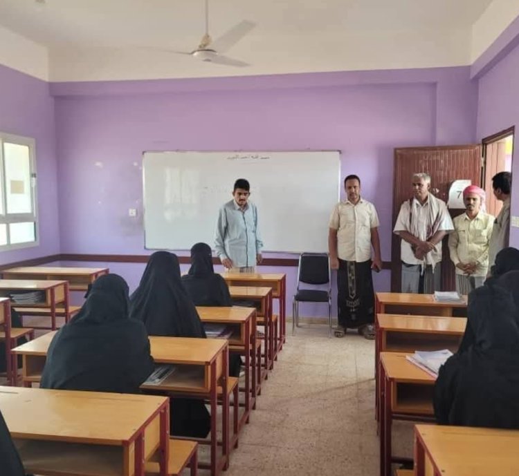 مدير عام مديرية الضليعة، ومدير تربية الضليعة يدشنان العام الدراسي الجديد2025-2026م