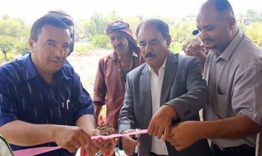 محافظ الضالع يفتتح وحدة صحية في منطقة السرافي