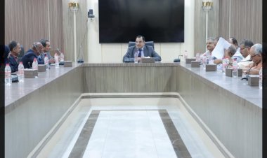 وزير الزراعة والاسماك يرأس اجتماعا موسعا للقطاعات المالية والإيرادية