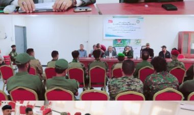 تدشين دورة تدريبية حول حقوق الإنسان وإدارة النزاعات المسلحة لقوات الطوارئ والدعم الأمني بعدن.