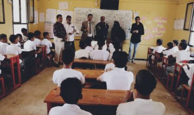 فريق الرقابة والتوجيه الرئاسي يتفقد سير العملية التعليمية في مدارس زنجبار وخنفر