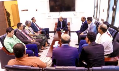 فريق التوجيه والرقابة الرئاسي يزور جامعة شبوة ويطلع على سير العملية التعليمية فيها