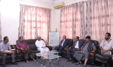 فريق التوجيه والرقابة الرئاسي يتفقد الهيئة العامة للمصائد السمكية بالمهرة