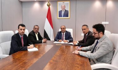 رئيس الوزراء يعقد اجتماعاً مع شركاء دوليين لبحث آليات وقنوات الدعم للحكومة