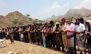 في موكب مهيب.. أبناء الجنوب يشيّعون الشهيد الأسير سالم عاطف إلى مأواه الأخير