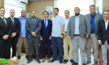 الأمين العام يشهد مراسم تسليم مهام نائب وزير الإعلام والثقافة ونائِبي المدير التنفيذي لشركة النفط