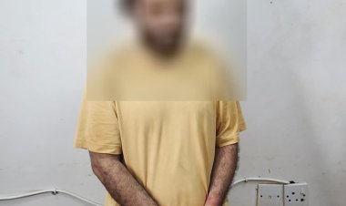 شرطة العاصمة عدن تستعيد مسروقات ثمينة من فندق في خور مكسر وتطيح بالمتهم.