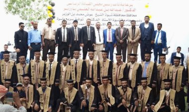 نائب محافظ عدن يدشن مشروع "أبراج المنصورة" التابع لشركة القطيبي ومؤسسة الجهوري