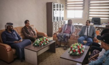 فريق التوجيه والرقابة الرئاسي يناقش أوضاع مكتب الخدمة المدنية بمحافظة المهرة