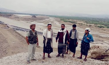 رئيس تنفيذية انتقالي أبين يتفقد سير العمل في مشروع سد حسان