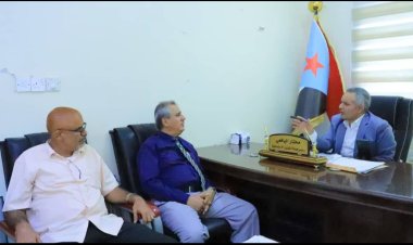 رئيس هيئة الشؤون الاجتماعية يلتقي مدير عام مكتب الشؤون الاجتماعية بالعاصمة عدن