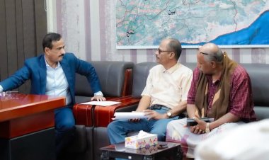 محافظ شبوة يؤكد على حماية الأراضي الزراعية ودعم المزارعين بالبذور المحسنة لتعزيز الأمن الغذائي