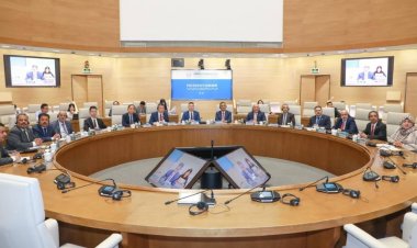 الوفد الحكومي اليمني يختتم زيارته إلى مدينة شنغهاي الصينية ويلتقي ممثلي الجالية اليمنية