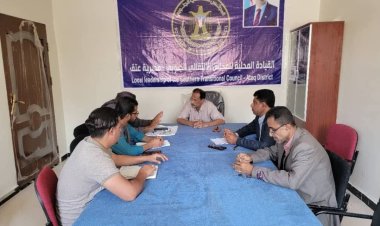 فريق التوجيه والرقابة الرئاسي يلتقي رئيس تنفيذية انتقالي الصعيد