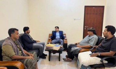 نائب وزير المياه والبيئة يستقبل نائب مدير مركز اللغة المهرية ويبحث ترتيبات إحياء يوم اللغة المهرية