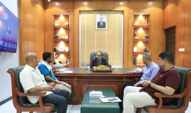 محافظ حضرموت يناقش احتياجات مديرية حجر وإصلاح أضرار السيول