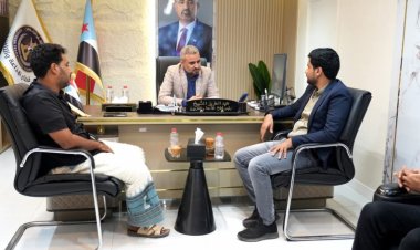 رئيس هيئة الإعلام والثقافة يبحث مع نائب رئيس مركز اللغة المهرية آفاق التعاون لإبراز التراث المهري