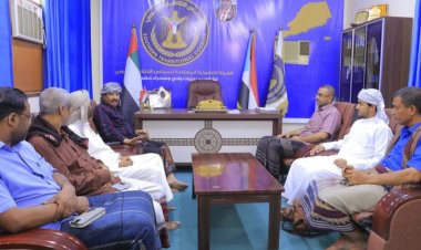الناطق الرسمي للمجلس الانتقالي يزور مقر تنفيذية انتقالي وادي وصحراء حضرموت