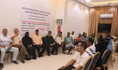 نائب محافظ لحج ومدير مكتب الشباب يكرمان منظمة " Helpcod" الايطالية في اختتام الجلسات التدريبية