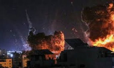 غارات إسرائيلية عنيفة تستهدف مخيم الشاطئ غربي غزة